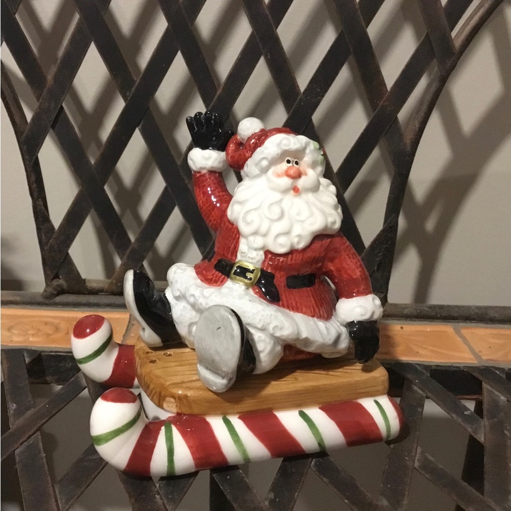 Fitz and Floyd Essentials Yuletide Holiday Figural Salt and Pepper